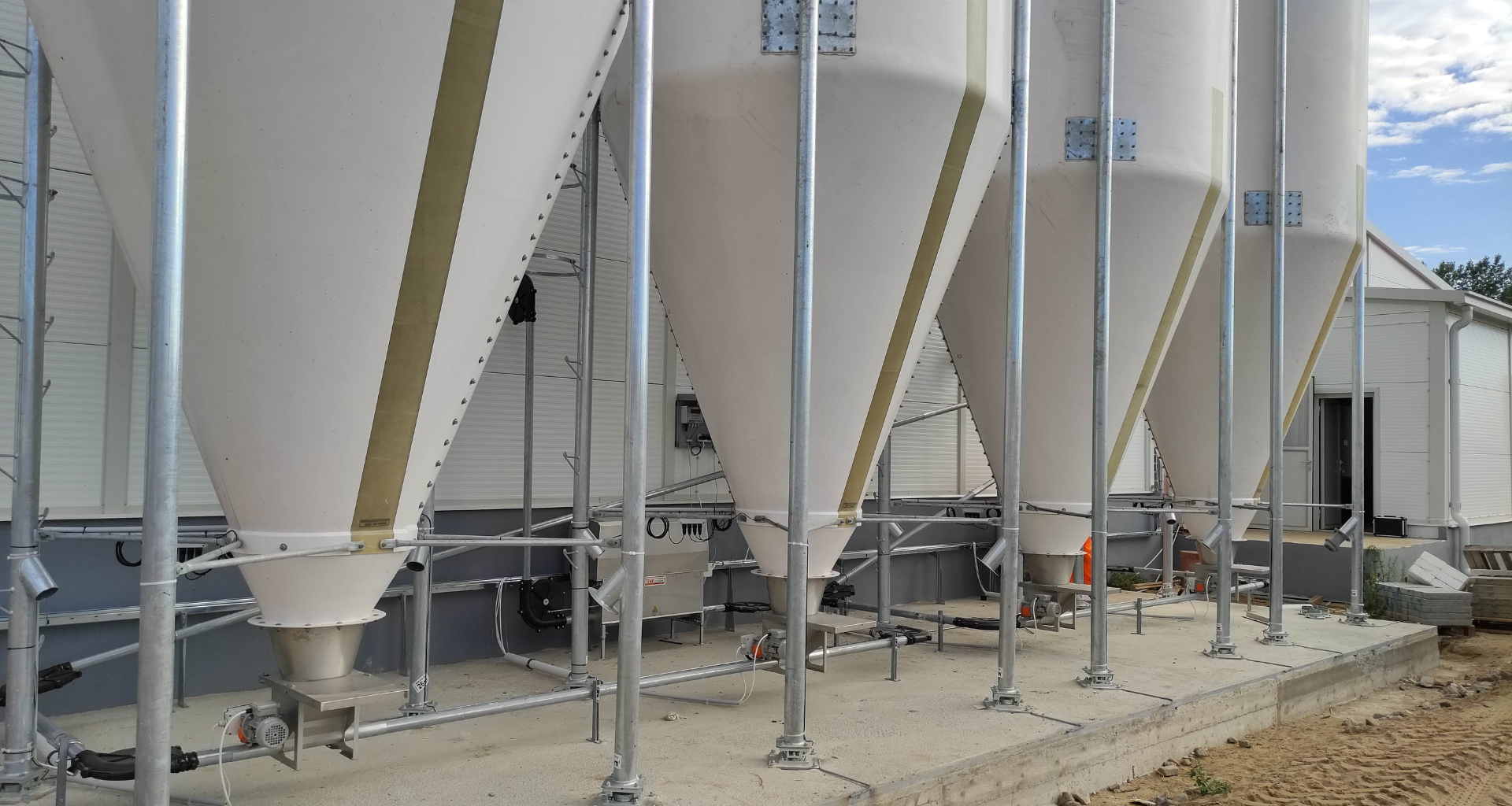 Monitoramento de Silos_ Entenda a Diferença Entre Sensores de Carga e Sensores de Nível